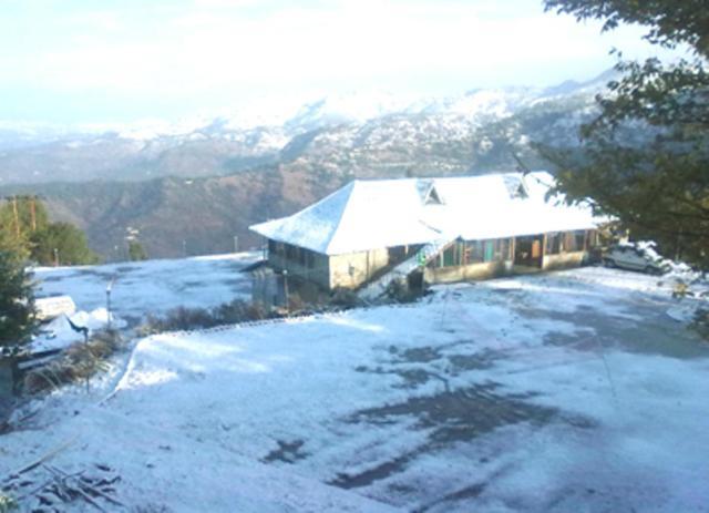 Oyo 43476 Vatika Resort Šimla Exteriér fotografie